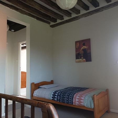 La Petellerie, Maison De Campagne Avec Piscine Pour Un Sejour Detente Moyon Luaran gambar